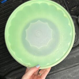 Vintage Tupperware jello mold Green with Lid